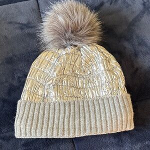 Surell Silver and Tan Pom-Pom Hat
